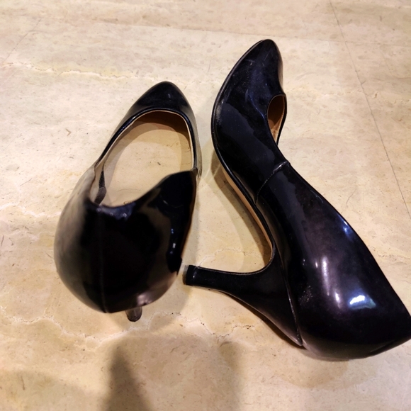 Truffle Collection Black Heels - Picture 3 of 5